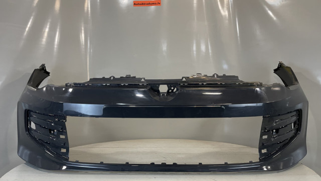 VW Golf 8 2024-  Бампер передний  5H0807221T