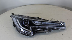 toyota-corolla-2018-headlight-right-81110-02s70