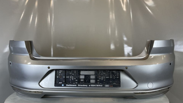 VW Passat B8 2014-bamperis aizmugures Sedan (4 sens) 3G5807421